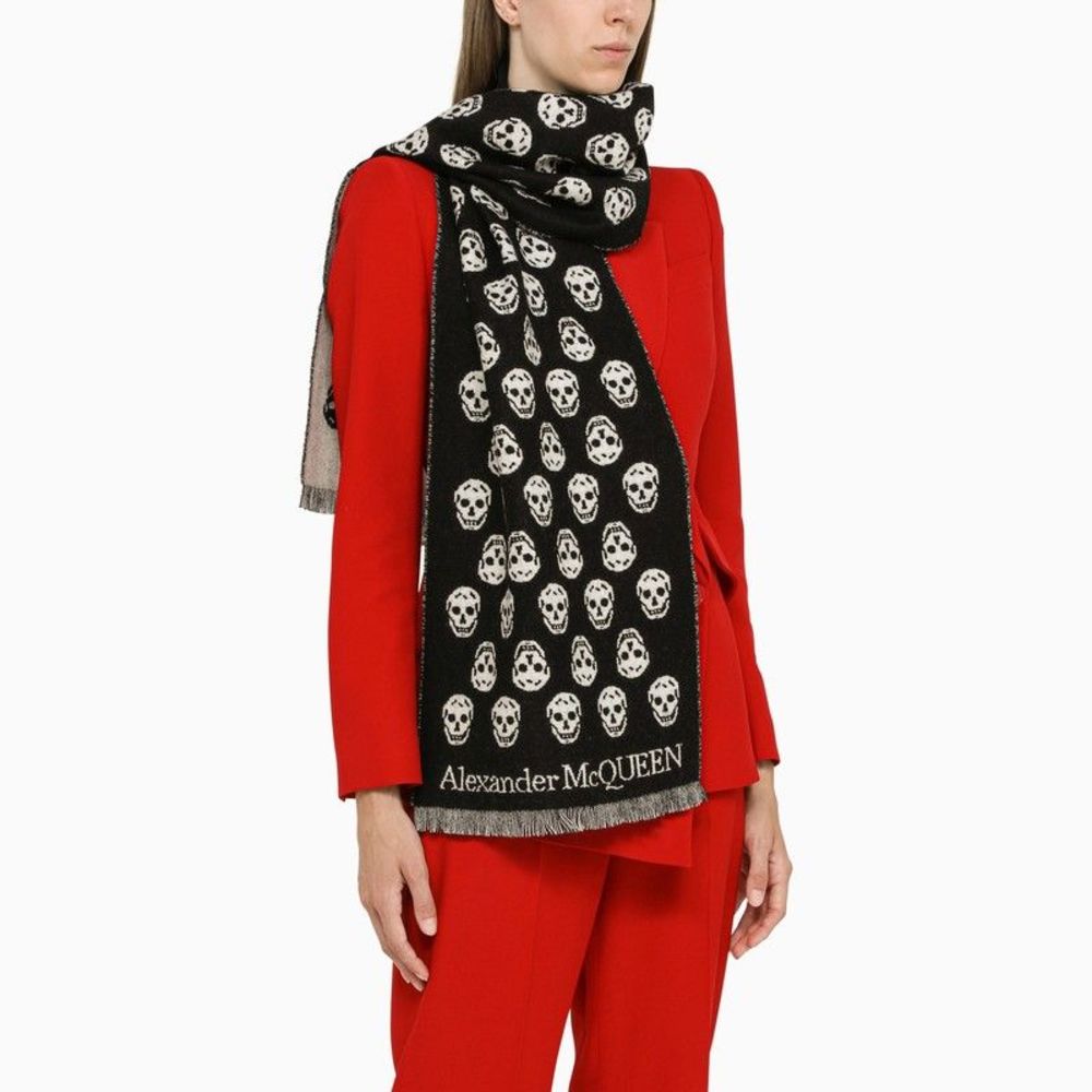 Alexander Mcqueen Black/Ivory Skull Scarf - Picture 2 of 3